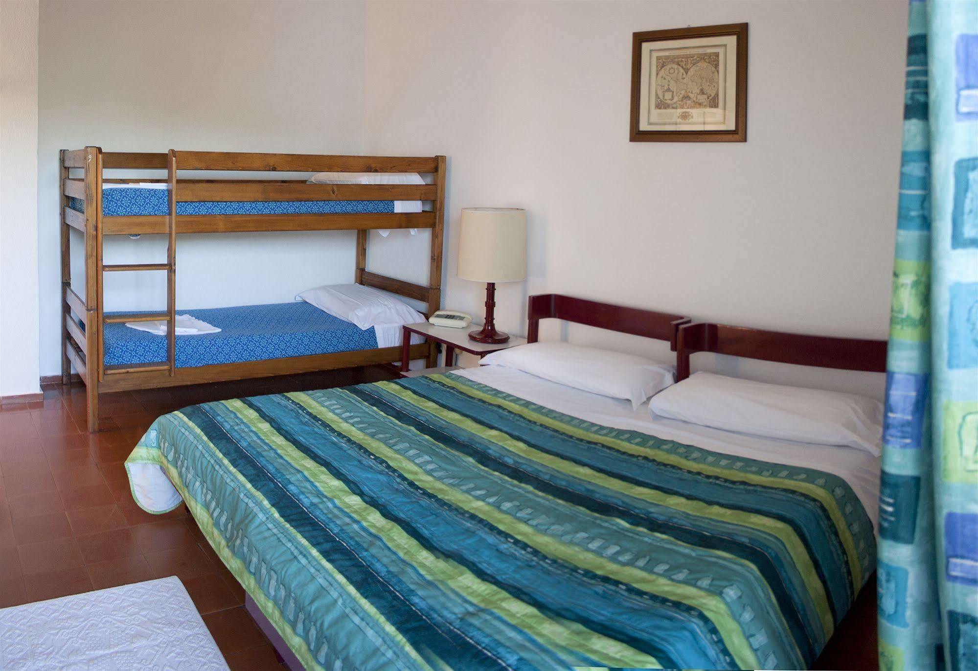 Hotel Mirage Santa Teresa Gallura Exterior photo