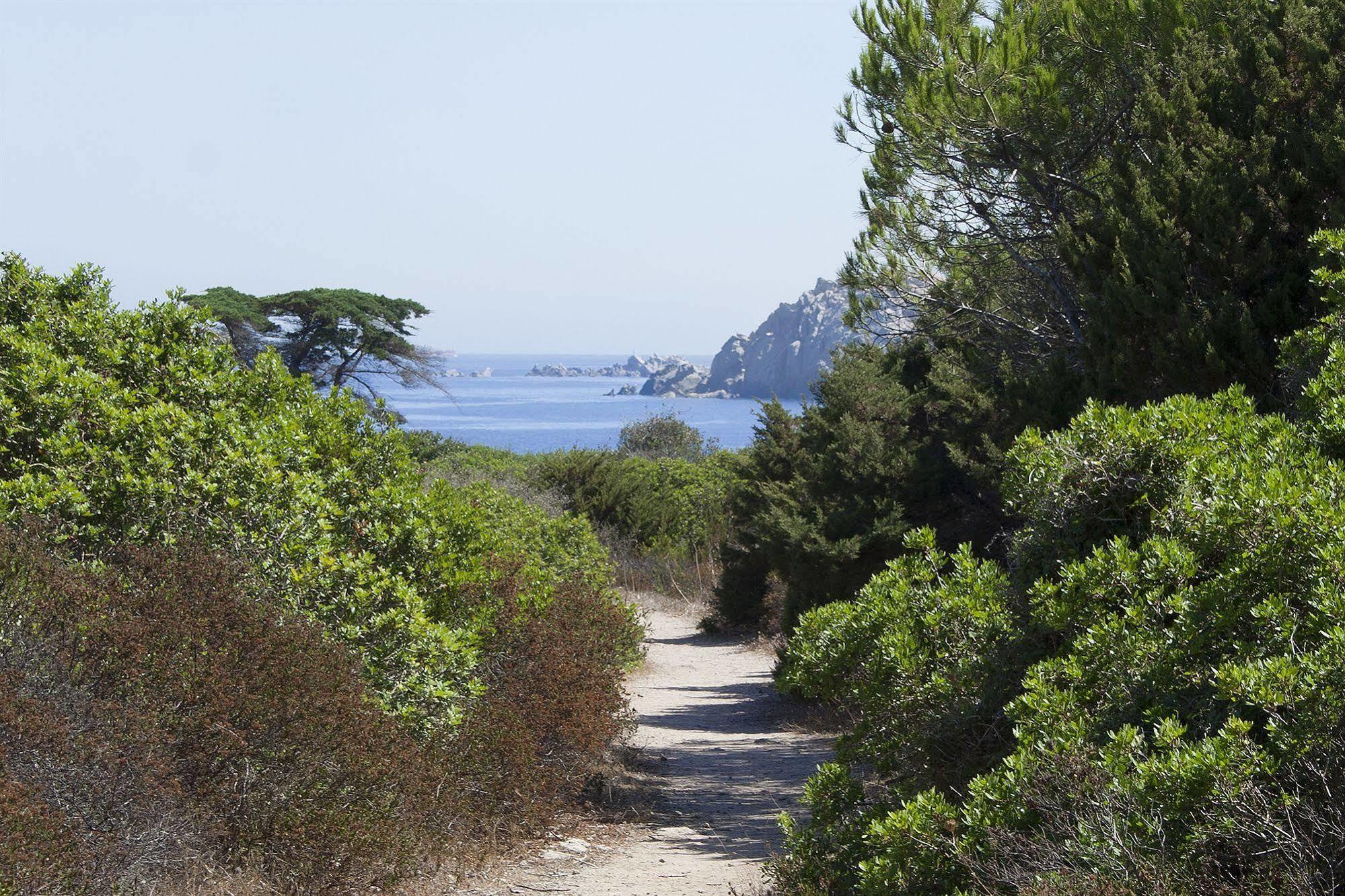 Hotel Mirage Santa Teresa Gallura Exterior photo